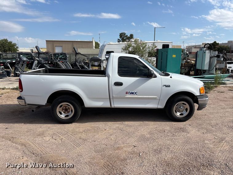 image for item JM9505 2004 Ford F150 pickup truck