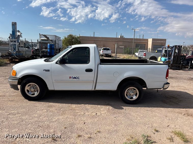 image for item JM9505 2004 Ford F150 pickup truck