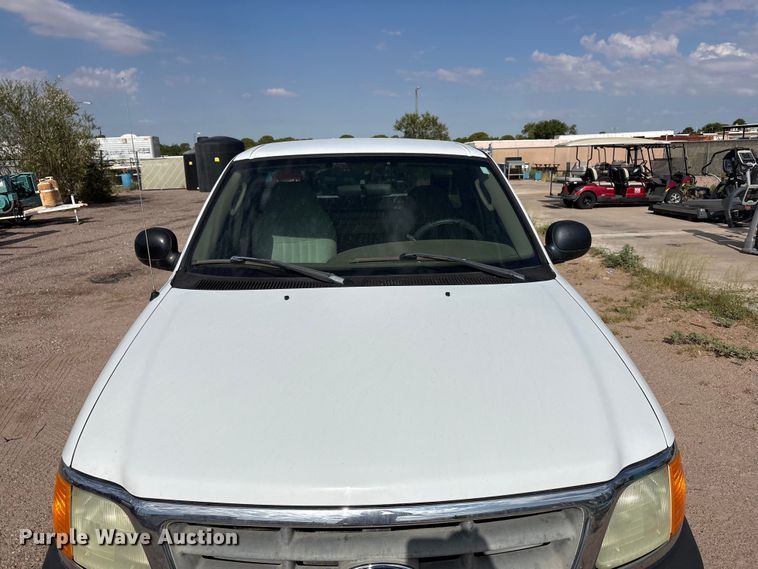 image for item JM9505 2004 Ford F150 pickup truck