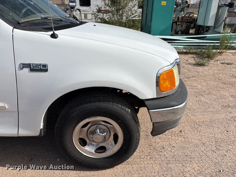 image for item JM9505 2004 Ford F150 pickup truck