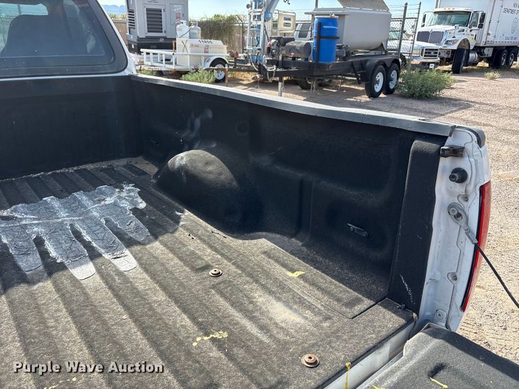 image for item JM9505 2004 Ford F150 pickup truck