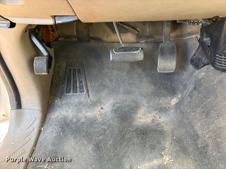 image for item JM9505 2004 Ford F150 pickup truck