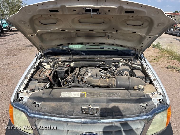 image for item JM9505 2004 Ford F150 pickup truck