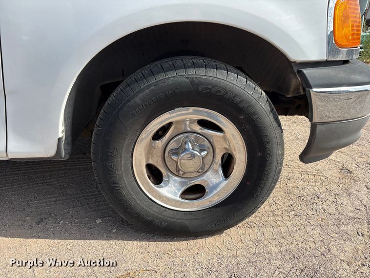 image for item JM9505 2004 Ford F150 pickup truck