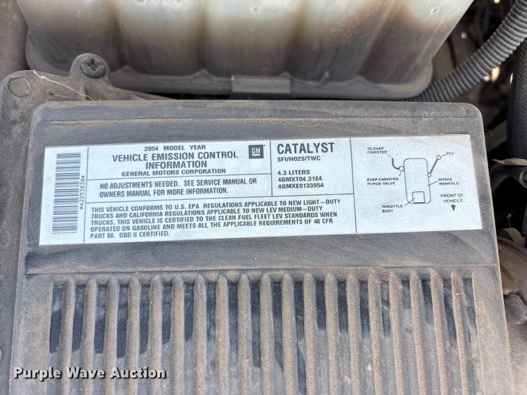 image for item JM9506 2004 Chevrolet Silverado 1500 pickup truck