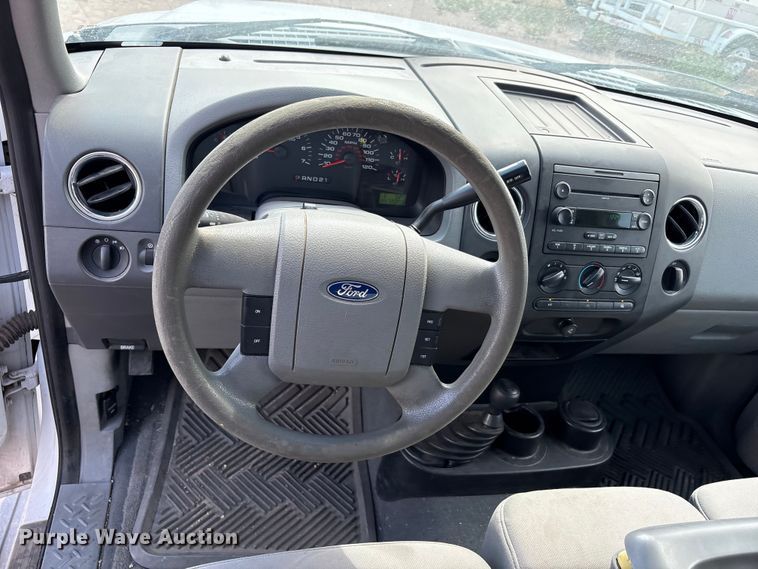 image for item JM9507 2007 Ford F150 Ext. Cab pickup truck