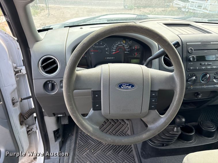 image for item JM9507 2007 Ford F150 Ext. Cab pickup truck