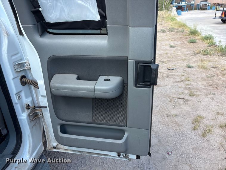 image for item JM9507 2007 Ford F150 Ext. Cab pickup truck