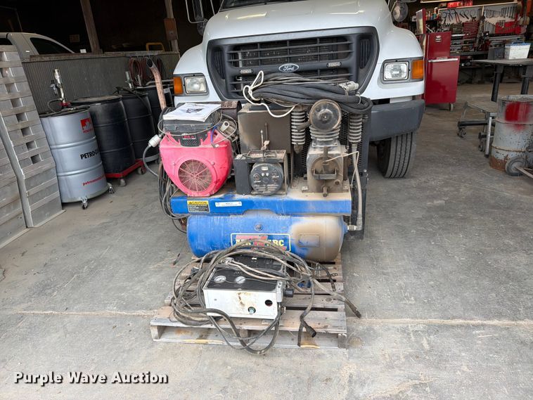 image for item MZ9727 2007 Air N Arc Industrial Series welder/generator