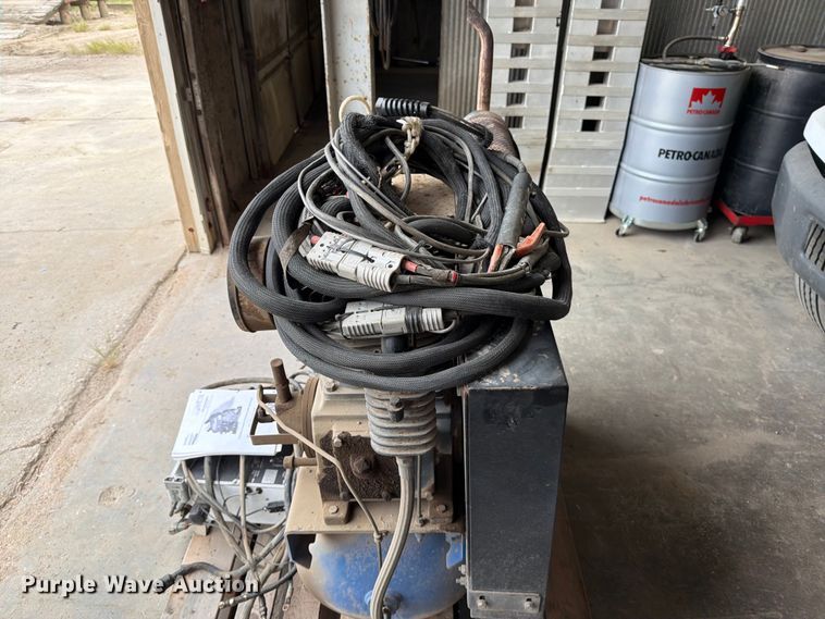image for item MZ9727 2007 Air N Arc Industrial Series welder/generator
