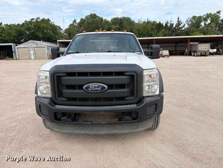 image for item MZ9728 2012 Ford F-450 Ext. Cab flatbed truck