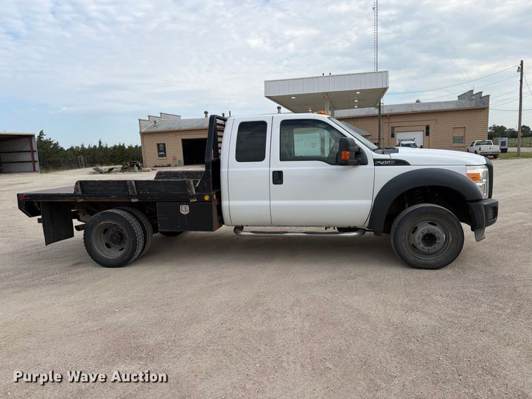 image for item MZ9728 2012 Ford F-450 Ext. Cab flatbed truck