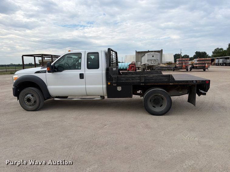 image for item MZ9728 2012 Ford F-450 Ext. Cab flatbed truck