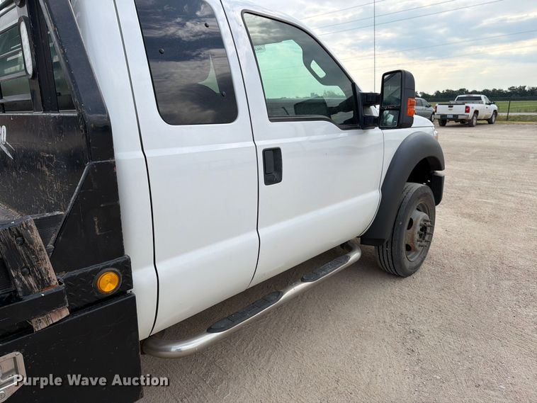 image for item MZ9728 2012 Ford F-450 Ext. Cab flatbed truck