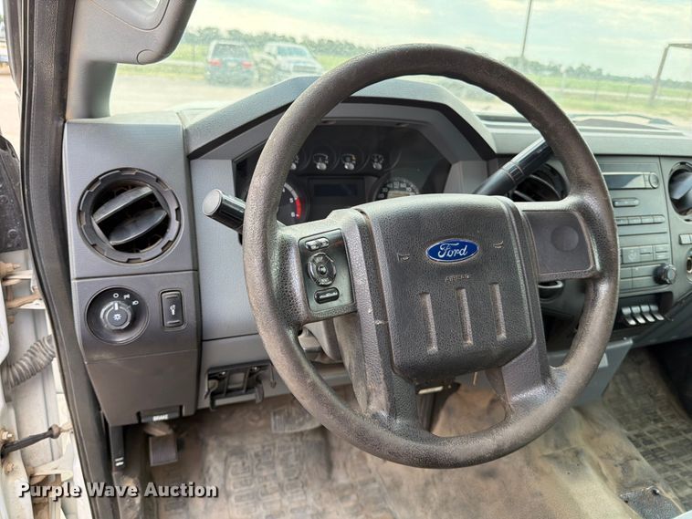 image for item MZ9728 2012 Ford F-450 Ext. Cab flatbed truck