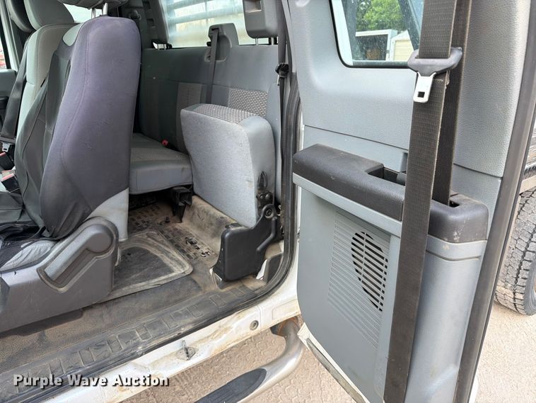 image for item MZ9728 2012 Ford F-450 Ext. Cab flatbed truck