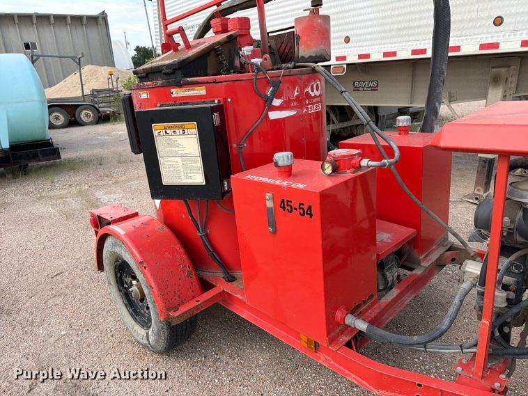image for item MZ9729 2006 Crafco Super Shot 125D melter applicator