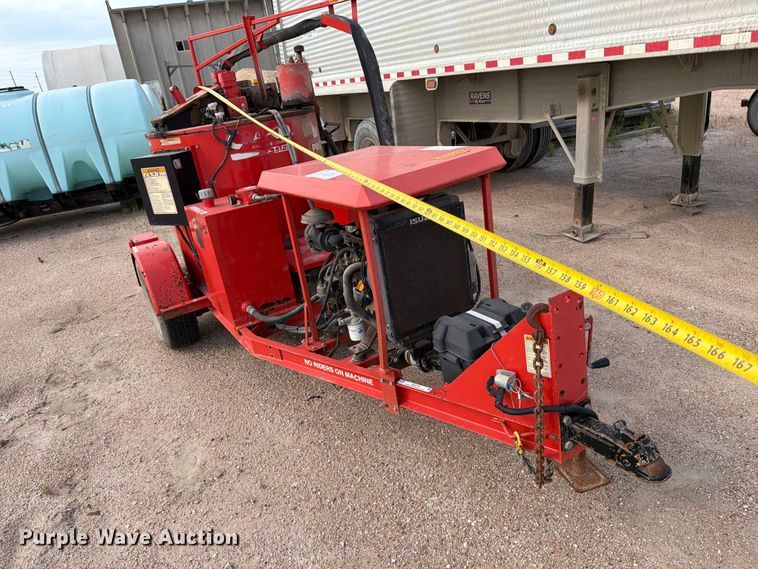 image for item MZ9729 2006 Crafco Super Shot 125D melter applicator