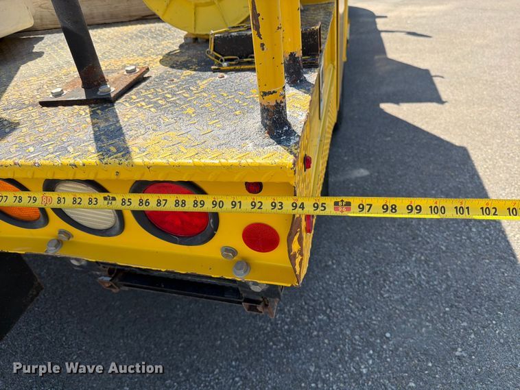 image for item MZ9730 2015 RAM 5500HD bucket truck