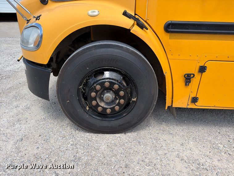 image for item MZ9735 2012 Thomas Built 340T school bus