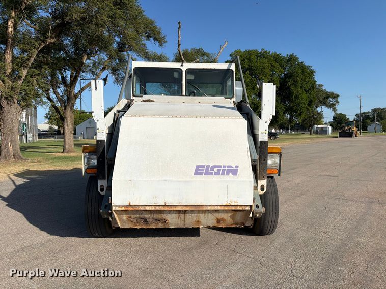 image for item MZ9744 2003 Elgin Pelican Series P street sweeper truck