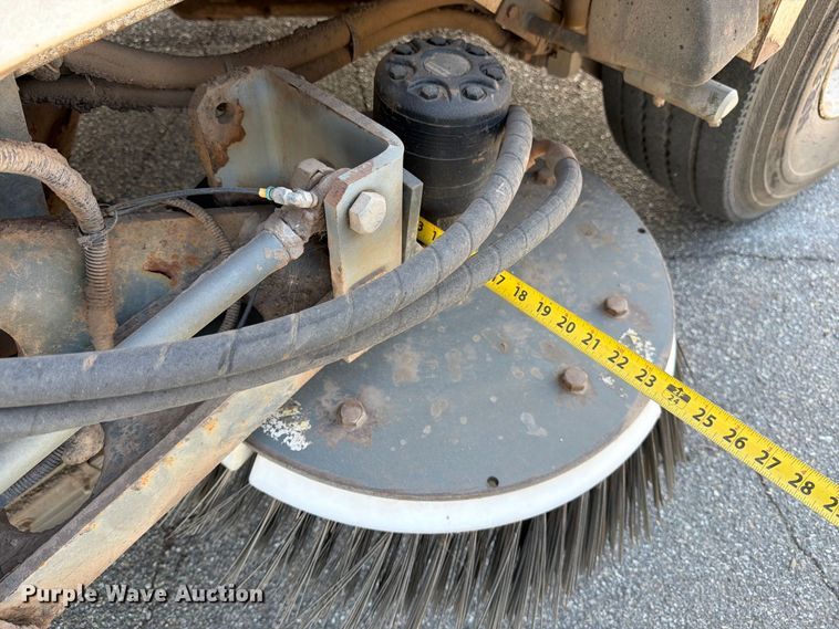 image for item MZ9744 2003 Elgin Pelican Series P street sweeper truck