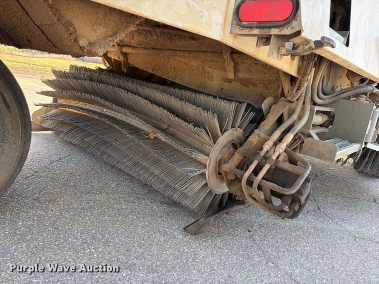 image for item MZ9744 2003 Elgin Pelican Series P street sweeper truck