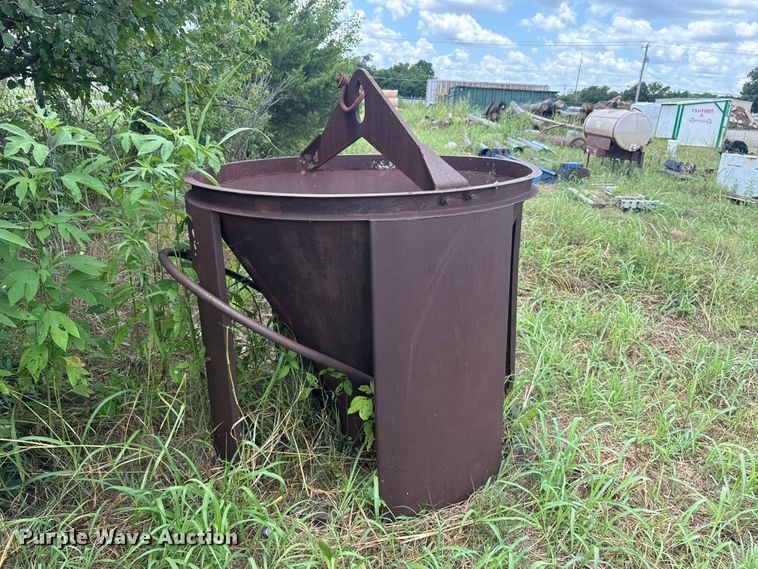 image for item NK9236 Concrete bucket