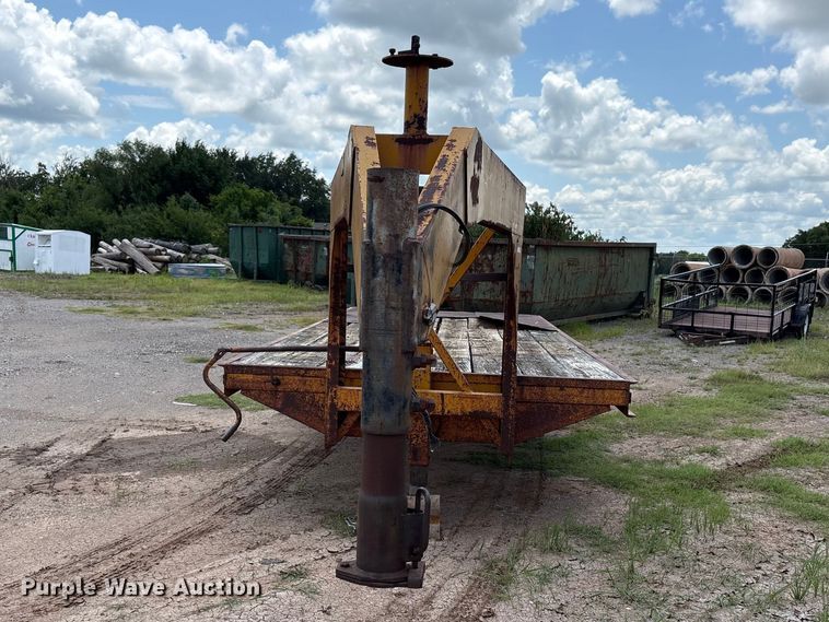 image for item NK9239 1978 Belshe T-8 equipment trailer