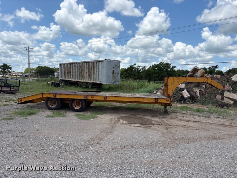 image for item NK9239 1978 Belshe T-8 equipment trailer