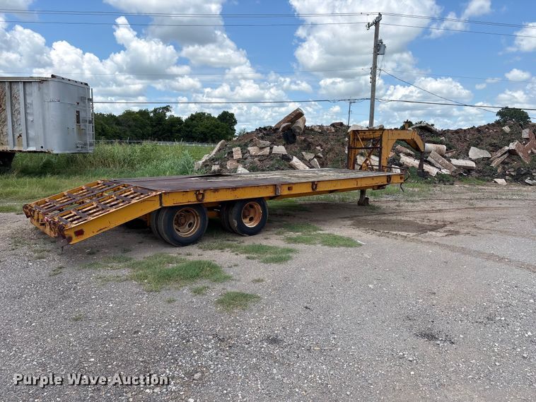 image for item NK9239 1978 Belshe T-8 equipment trailer