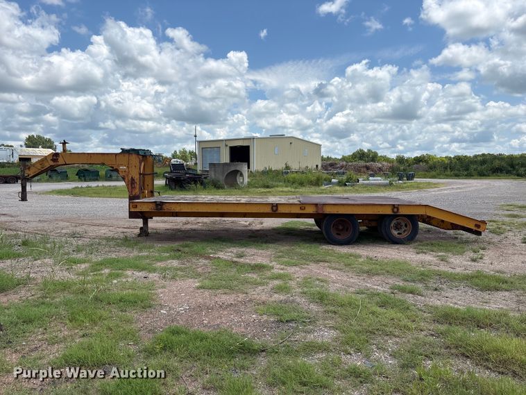 image for item NK9239 1978 Belshe T-8 equipment trailer