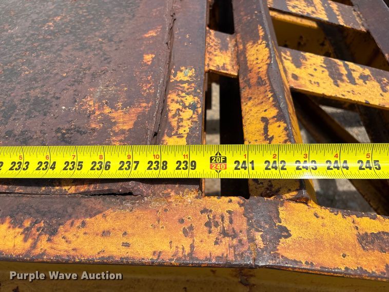 image for item NK9239 1978 Belshe T-8 equipment trailer