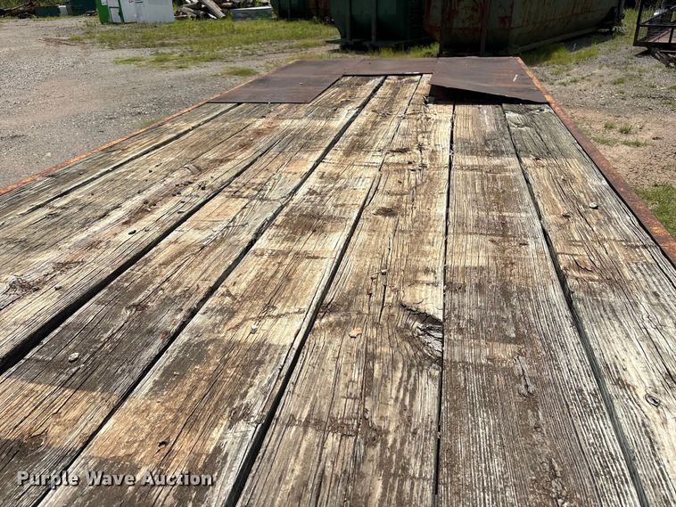 image for item NK9239 1978 Belshe T-8 equipment trailer