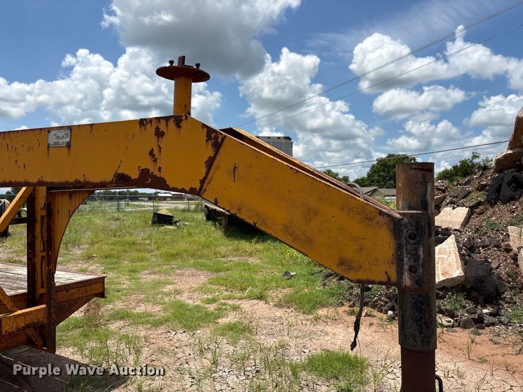 image for item NK9239 1978 Belshe T-8 equipment trailer