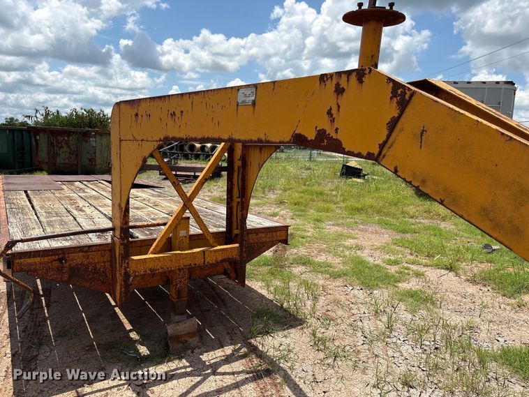 image for item NK9239 1978 Belshe T-8 equipment trailer