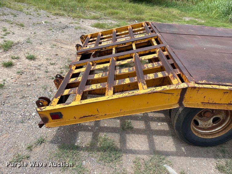 image for item NK9239 1978 Belshe T-8 equipment trailer