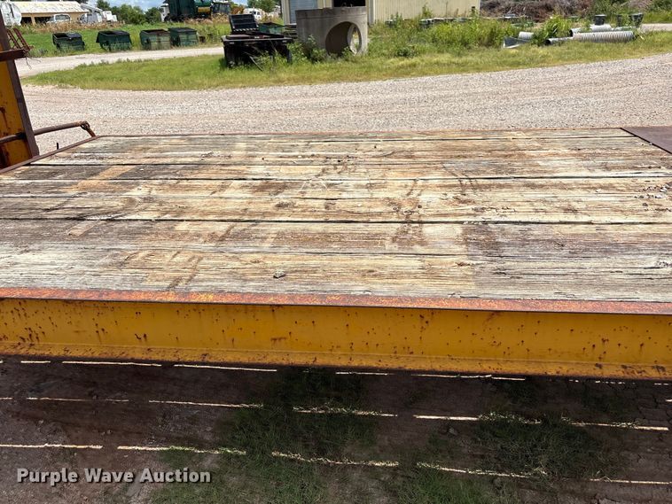 image for item NK9239 1978 Belshe T-8 equipment trailer