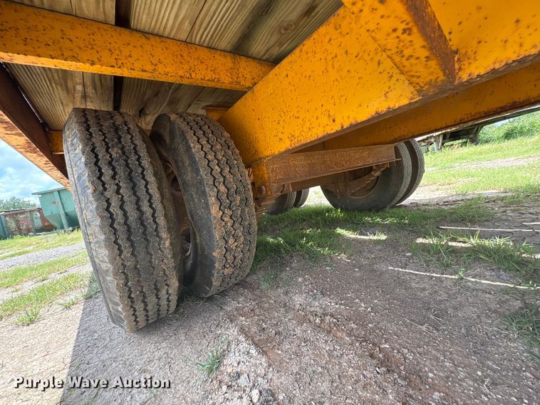 image for item NK9239 1978 Belshe T-8 equipment trailer