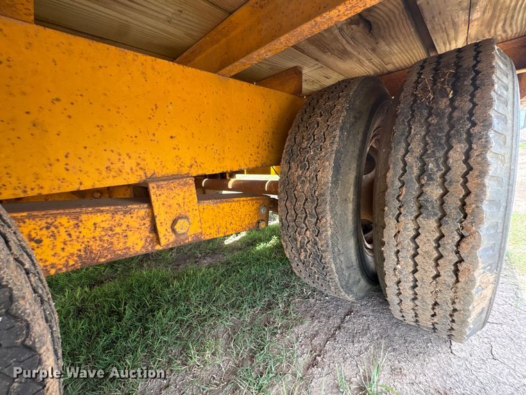 image for item NK9239 1978 Belshe T-8 equipment trailer