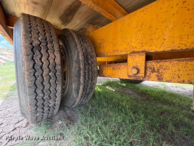 image for item NK9239 1978 Belshe T-8 equipment trailer