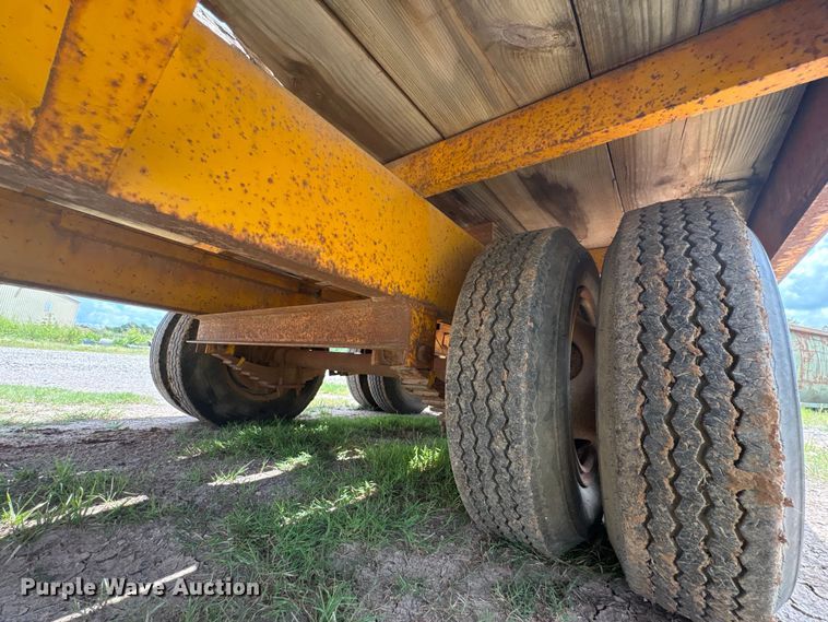 image for item NK9239 1978 Belshe T-8 equipment trailer