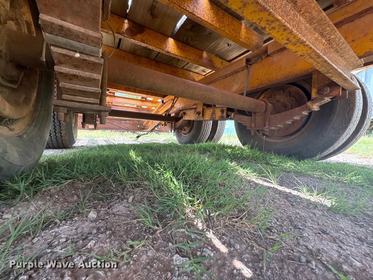 image for item NK9239 1978 Belshe T-8 equipment trailer
