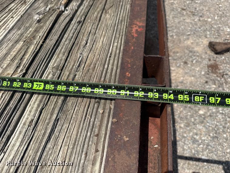 image for item NK9242 1985 W-W equipment trailer