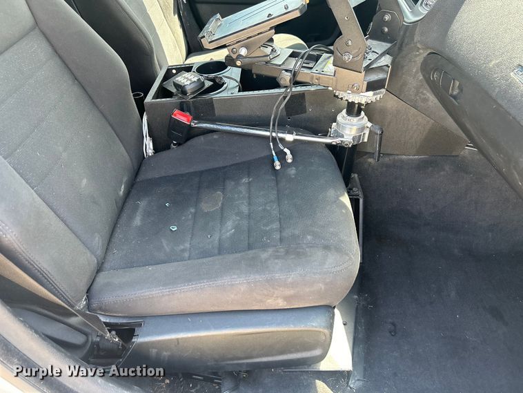 image for item NM9837 2013 Dodge Charger Police 