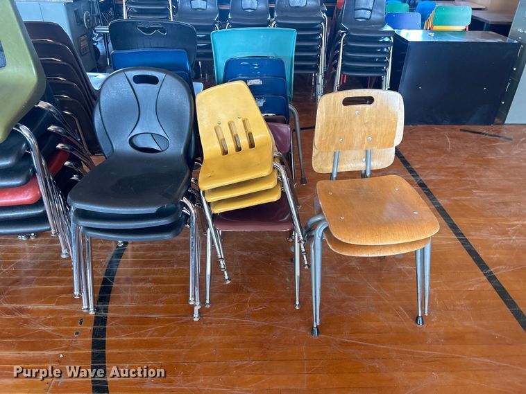 image for item NM9852 48 chairs