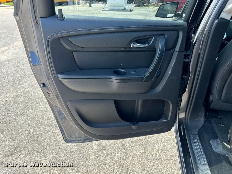 image for item NM9855 2014 Chevrolet Traverse SUV