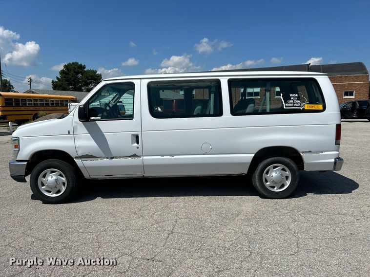image for item NM9857 2008 Ford E150 van