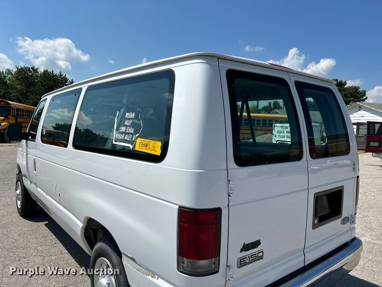 image for item NM9857 2008 Ford E150 van