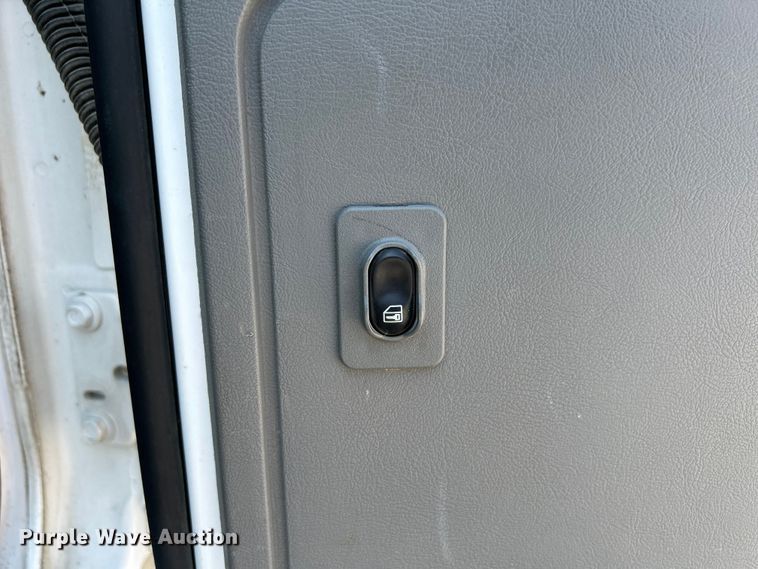 image for item NM9857 2008 Ford E150 van